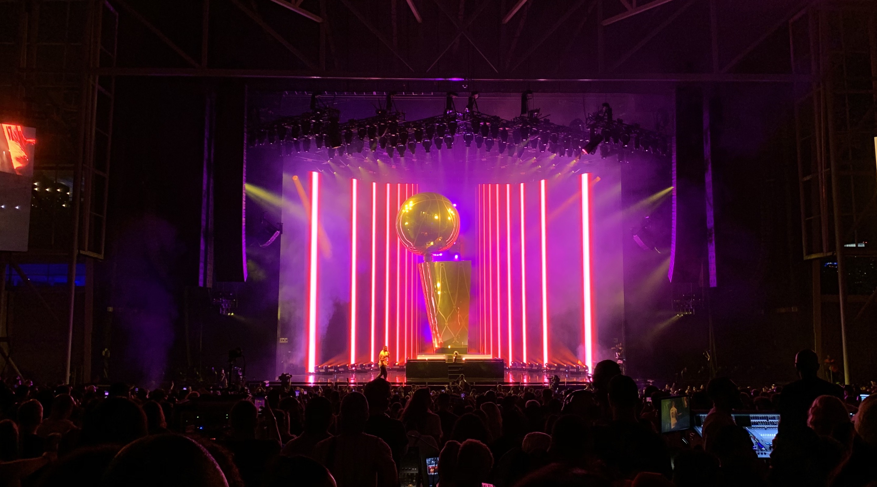 Ovo Festival Hero 2880 X 1600